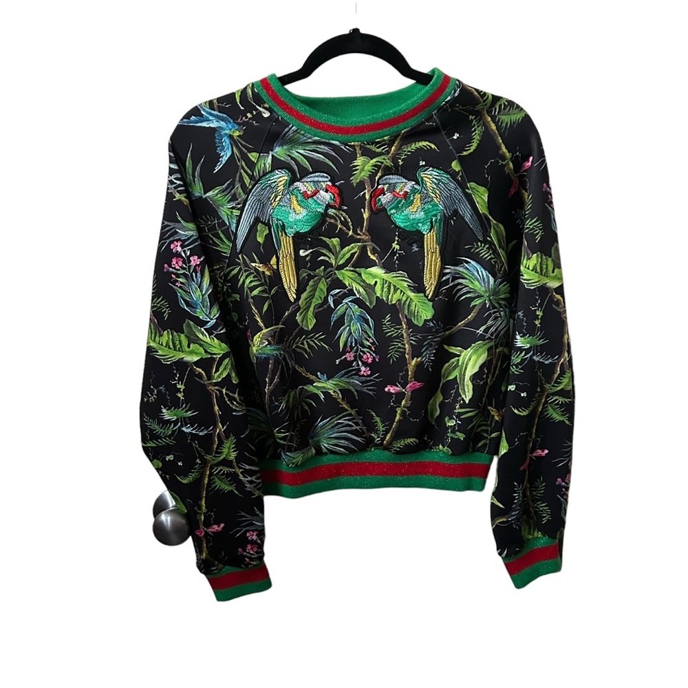 Yativi Black Embroidered Bird & Butterfly Crewneck Sweatshirt Size Medium.
